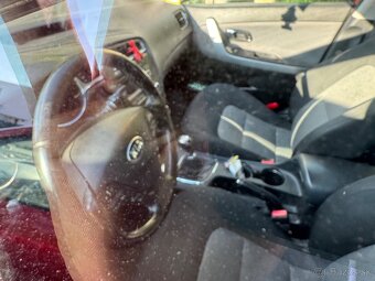 Kia Cee´d SW 1.6 GDI LX - 7