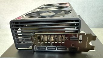 Predám ASUS ROG STRIX GeForce RTX 4090 24 GB - 7
