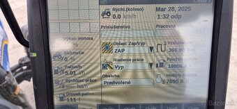 Ponúkam na predaj traktor New Holland T8.330 - 7
