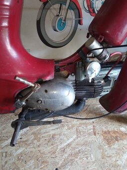 Jawa 555 - 7