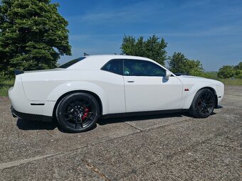 Dodge Challenger Scat Pack Shaker Widebody - 7
