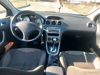 Predám Peugeot 308 hatchback automat - 7