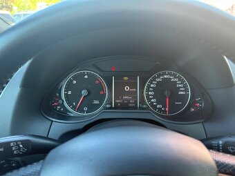 AUDI Q5 3.0diesel s-line 176kw - 7