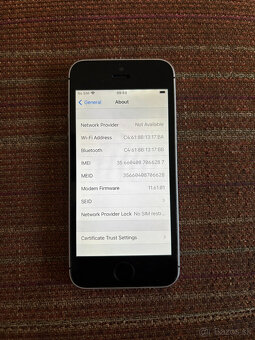 Apple iPhone SE 32GB 2016 - 7