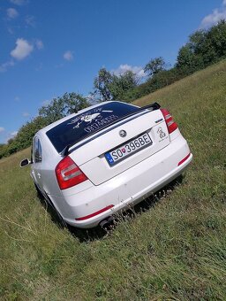 Škoda octavia 2 rs 125 kw - 7