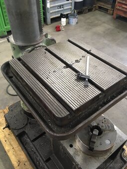 Stojanová vŕtačka - 7