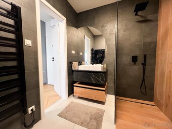 EXKLUZÍVNY 3i byt s terasou 44m,garážové a vonkajšie státie - 7