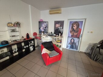 POLYFUNKČNÝ DOM V KOMÁRNE - 7