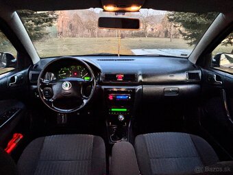 Škoda Octavia 1.6 Benzin - 7
