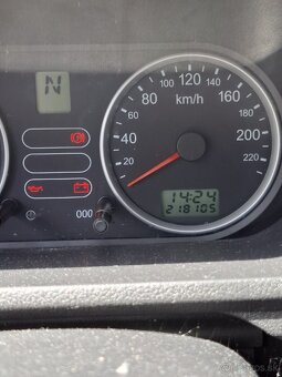 Predám Ford Fusion tdi 1.4D - 7