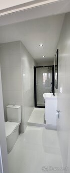 Ponúkame na predaj 2 izb.byt na sídlisku III. - 7