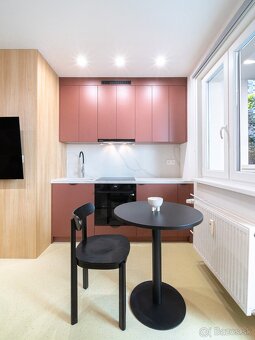 Prenájom Garsónka s balkónom - Žilina-centrum Hliny IV - 7