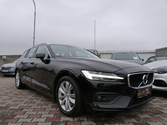 Volvo V60 B4 Momentum Pro A/T - 7