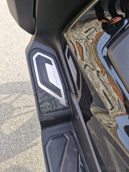 Honda Forza 125 Special Edition - 7