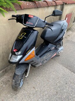 Aprilia sr 50 1995 - 7