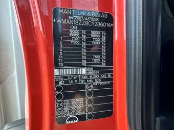 MAN TGM 18.290 se shrnovací plachtou a čelem - 7