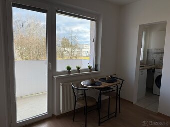 1-izb. byt s balkónom blízko centra - Martin -Sklabinská ul. - 7