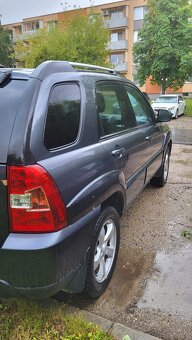 Kia Sportage 2.7 V6 - 7