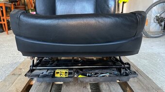 BMW E60 elektrické sedačky, zadné sklápateľné - 7