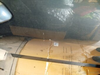 Rozpredám Superb 3 dvere (pravá strana) - 7