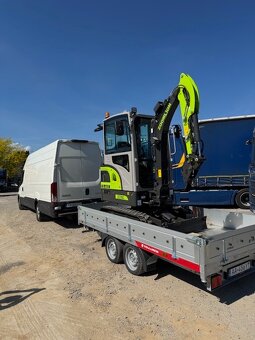 Pásové minirýpadlo - 7