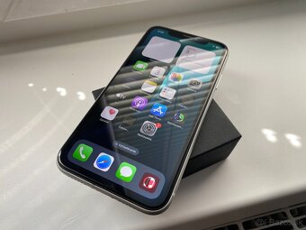 iPhone XR 64Gb - TOP STAV - 7