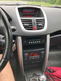 Peugeot 207 1.6HDi 80kw - 7