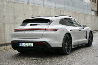 Porsche Taycan Sport Turismo GTS - 7