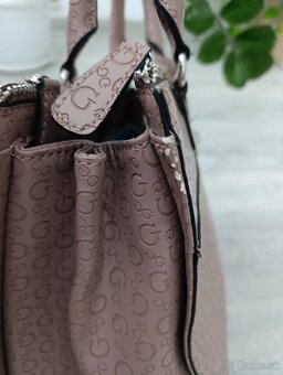 Nová kabelka Guess - 7