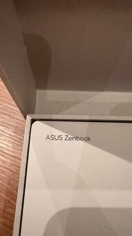 Predám ASUS Zenbook S16 OLED dotykový 2TB SSD biely - 7
