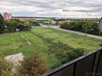 Predaj veľký 3 izbový byt s balkónom na Okružnej ulici - 7