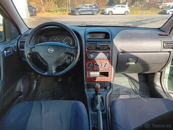 Opel Astra sedan 1.6. benzín - 7