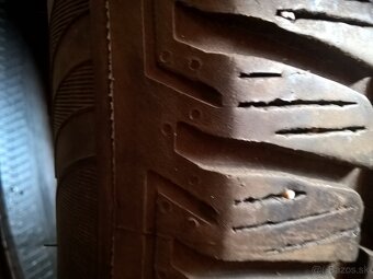 ZIMNÉ 215/55 R17 DUNLOP CONTINENTAL a PIRELLI - OD 15,-€/kus - 7