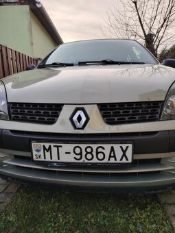Predám Renault Clio 1,2 4valec - 7