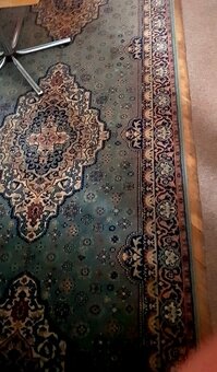 šatníková skriňa , stolik, kuchynský stôl, malá skrinka,lamp - 7