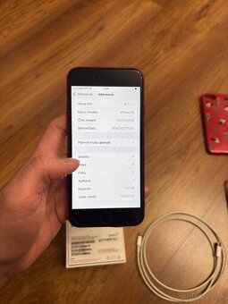 Apple iPhone SE 2020 128 gb RED - 7