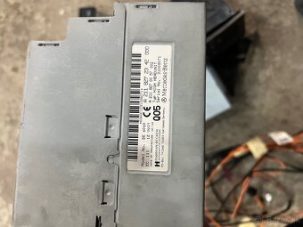 Mercedes w211 comand radio - 7