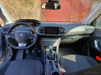 Peugeot 308 - 7