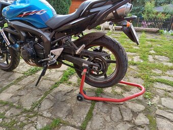 Yamaha FZ6 S2 - 7