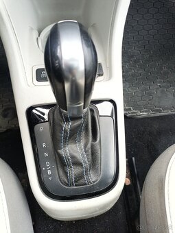 VW e-UP elektromobil 60kwh - 7