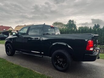 Dodge Ram 1500 5.7 HEMI 4X4 - 2016 - 7