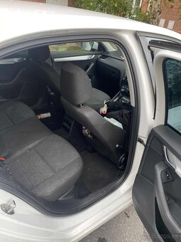 Skoda octavia 3 1,6tdi Dovoz GB - 7