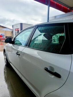 KIA Ceed 2009 1.4 77Kw - 7