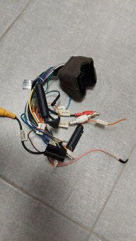 Predám 2DIN čínske autoradio na Ford Focus - 7