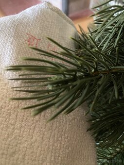 Predám 3d stromček borovicu 150cm - 7