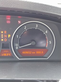 BMW 730d  e65   STK / EK  je  3/2027    3300 eur plus prepis - 7