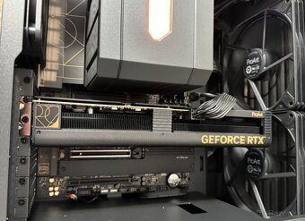 Ryzen 9 7900X3D\48GB\RTX 4070\SSD\850W Zdroj - 7