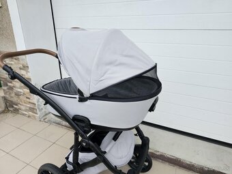 Kočík trojkombinácia Junama Space - 7