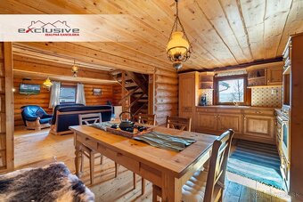 ZRUBOVÝ DOM - ŠTRBA, 200 M2, 1054 M2 POZEMOK - 7