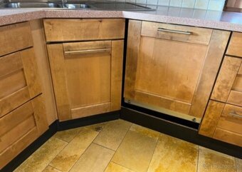 Moderní kuchyňská linka z masivu,5663 - 7